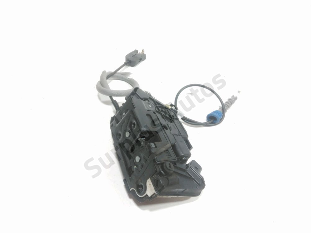 Serrure de porte arriere droite