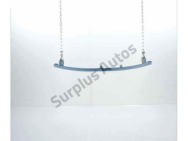 Traverse inférieure armature avant