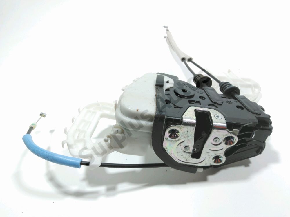 Serrure de porte avant gauche