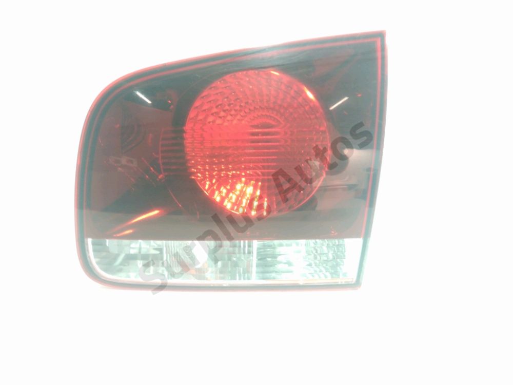Feu arrière intérieur droit