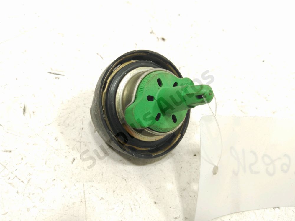 Bouchon de réservoir à carburant