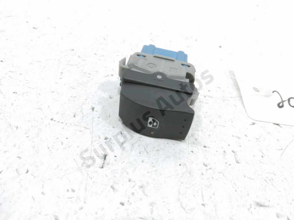 Commande leve-vitre arriere droit