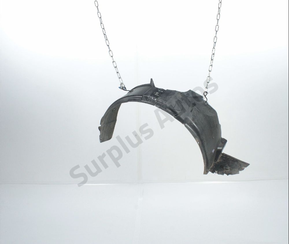 Pare-boue avant droit