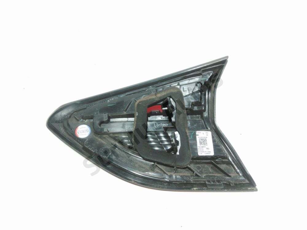 Feu arrière intérieur gauche