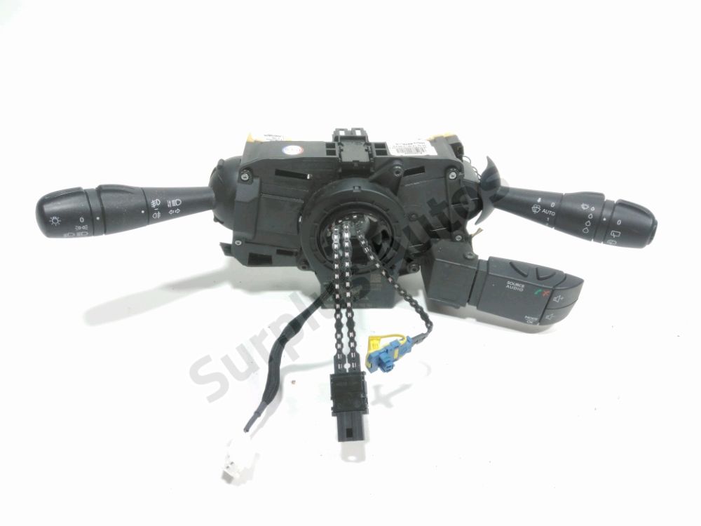 Commande sous-volant