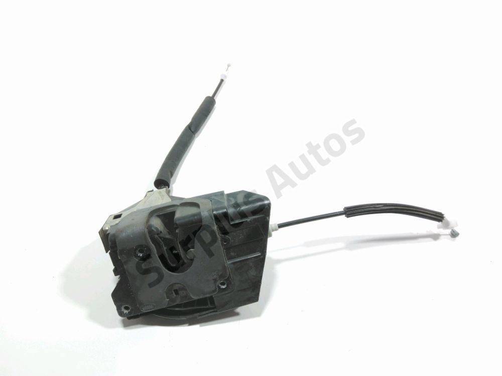 Serrure de porte avant droite