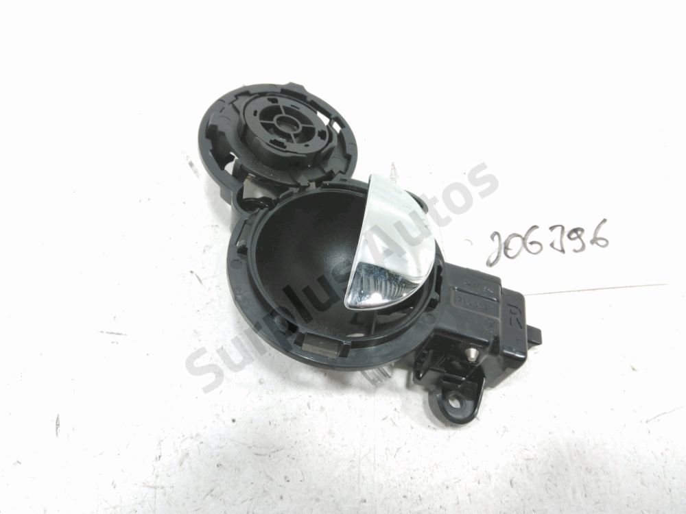 Poignee interieure porte avant droite