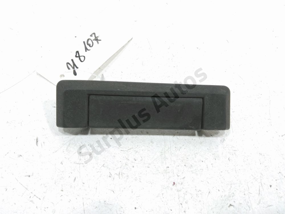 Poignée extérieure avant droite