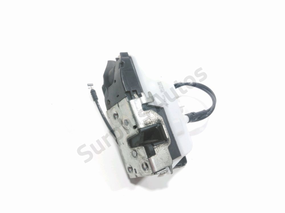 Serrure de porte avant gauche