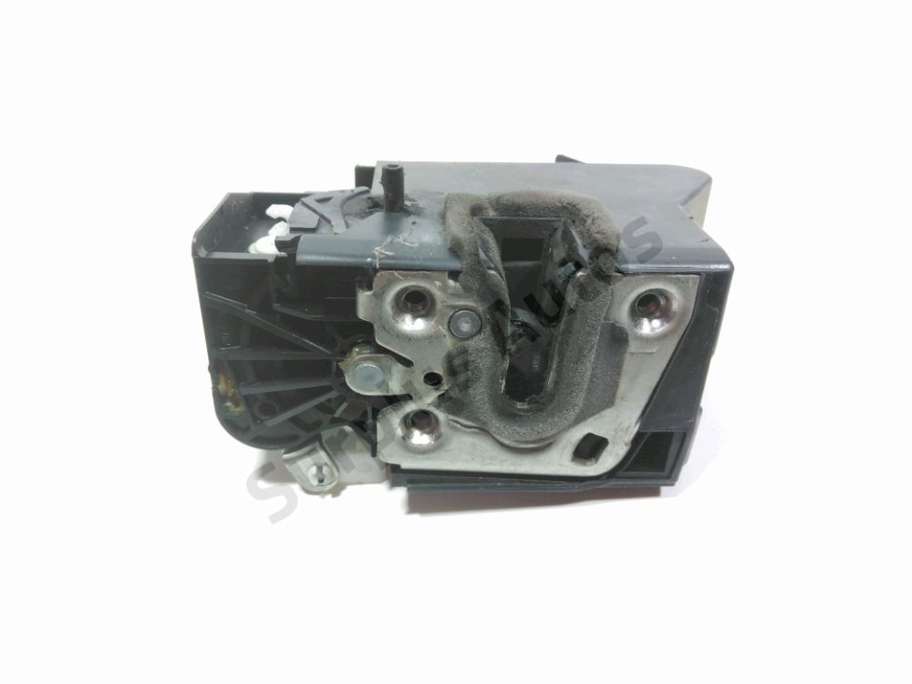 Serrure de porte arriere droite