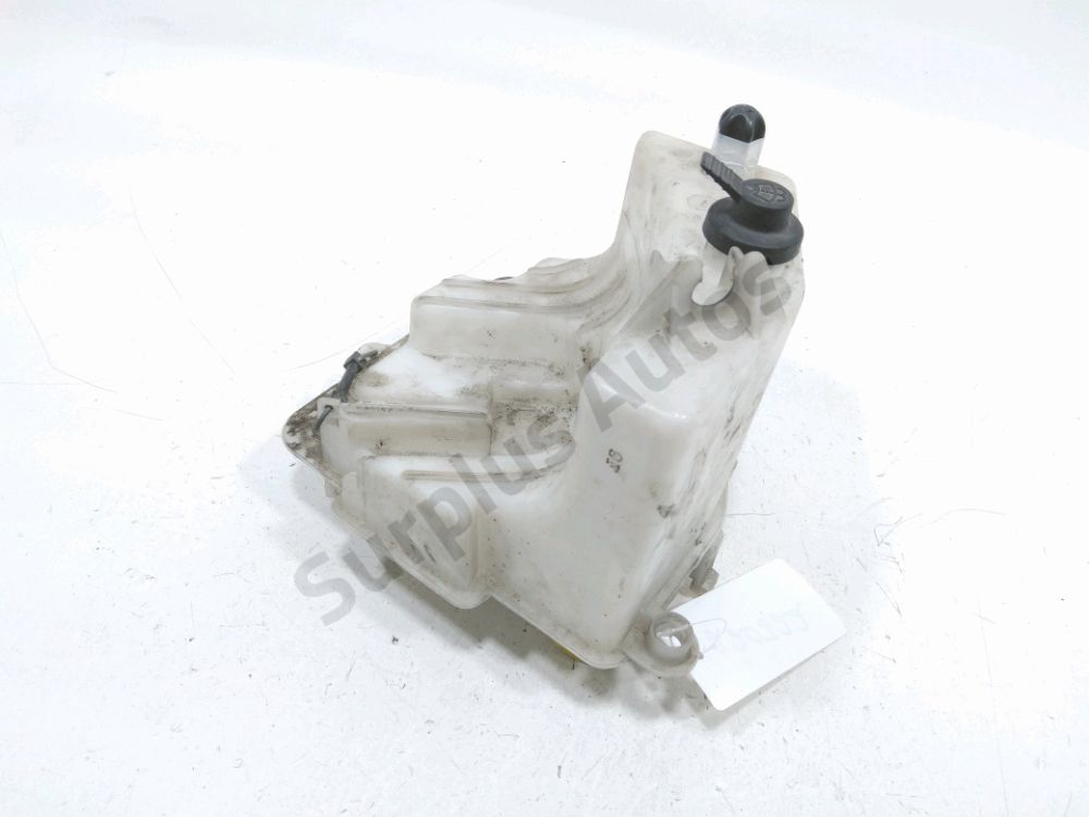 Reservoir de lave glace avant