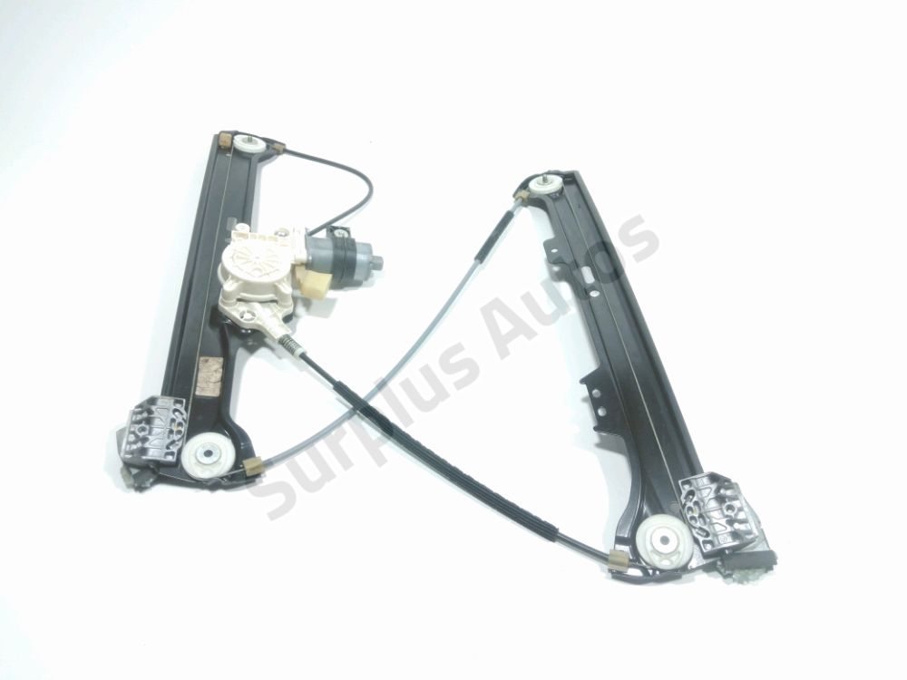 Leve-vitre electrique avant droit