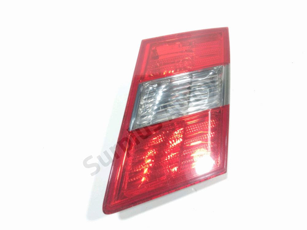 Feu arrière intérieur droit