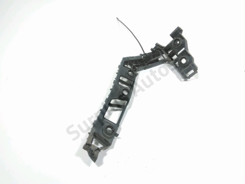 Support droit de pare-choc arrière