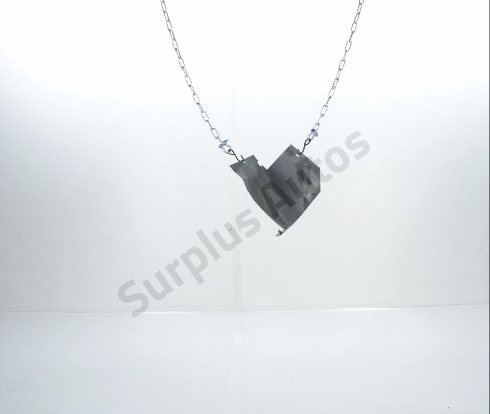 Pare-boue arrière droit