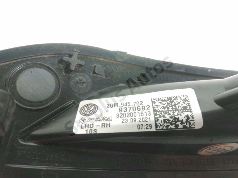 Feu de brouillard arrière droit