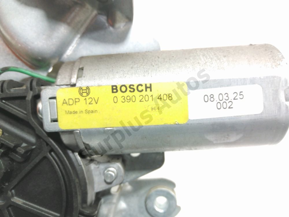 Moteur d'essuie glace arrière