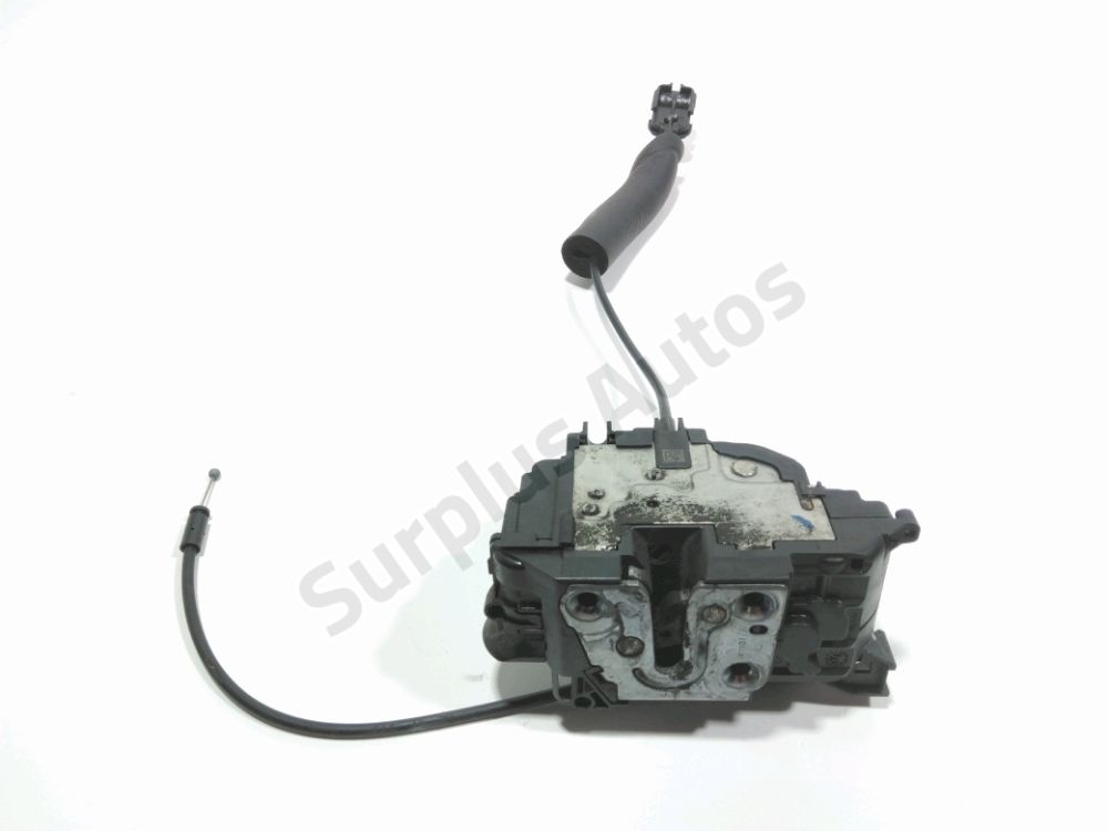 Serrure de porte avant gauche