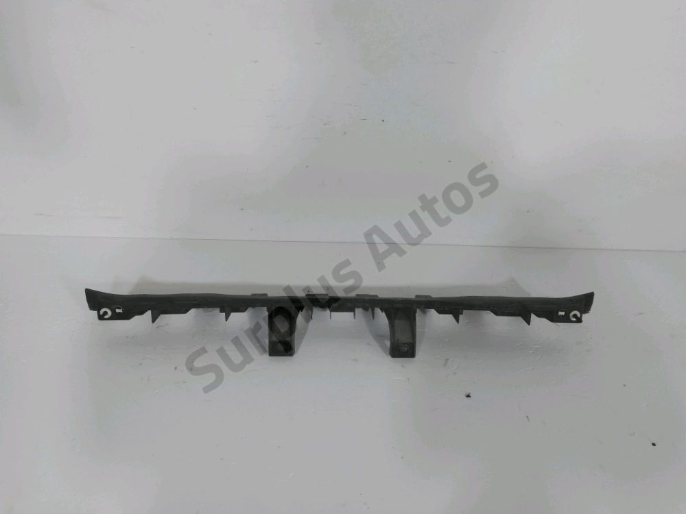 Support central de pare-choc arrière