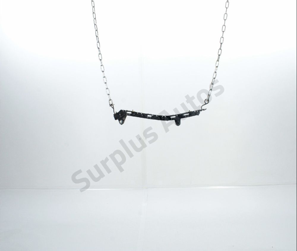 Support gauche de pare-choc arrière