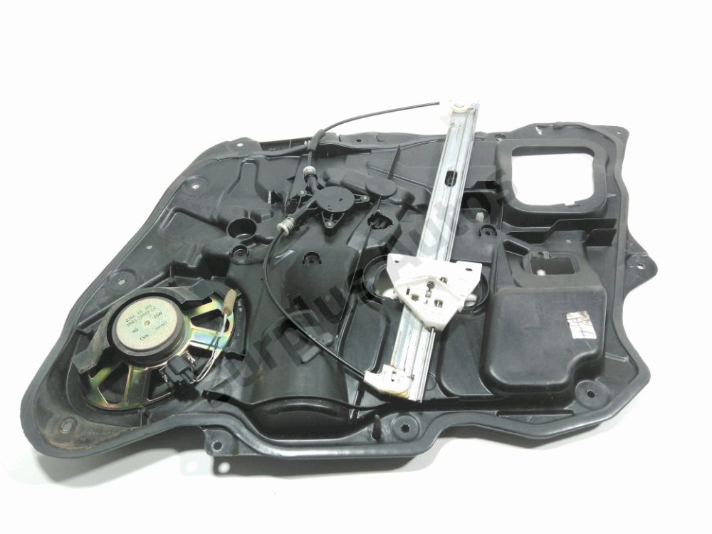 Lève-vitre électrique avant gauche