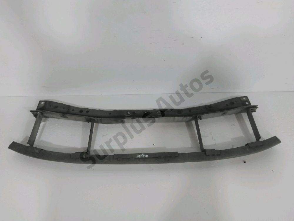 Traverse inferieure armature avant