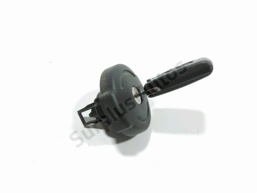 Bouchon de réservoir à carburant