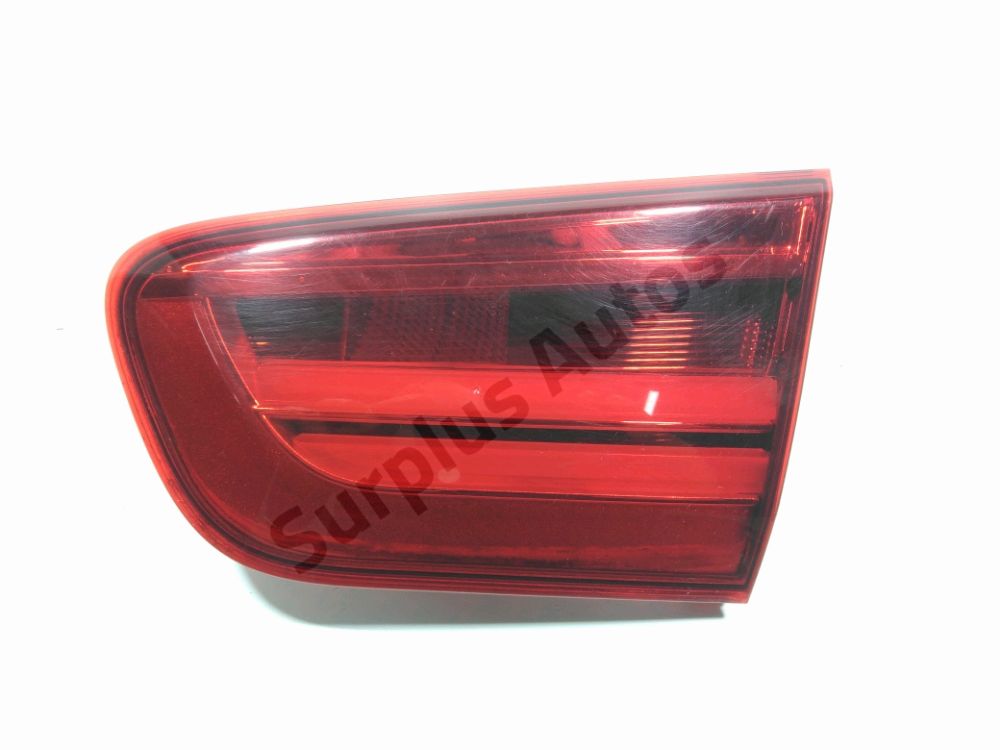 Feu arrière intérieur droit