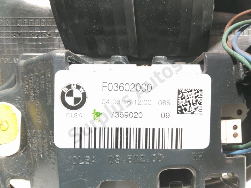 Feu arrière intérieur droit