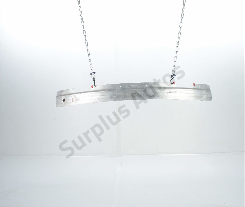 Renfort pare-choc avant