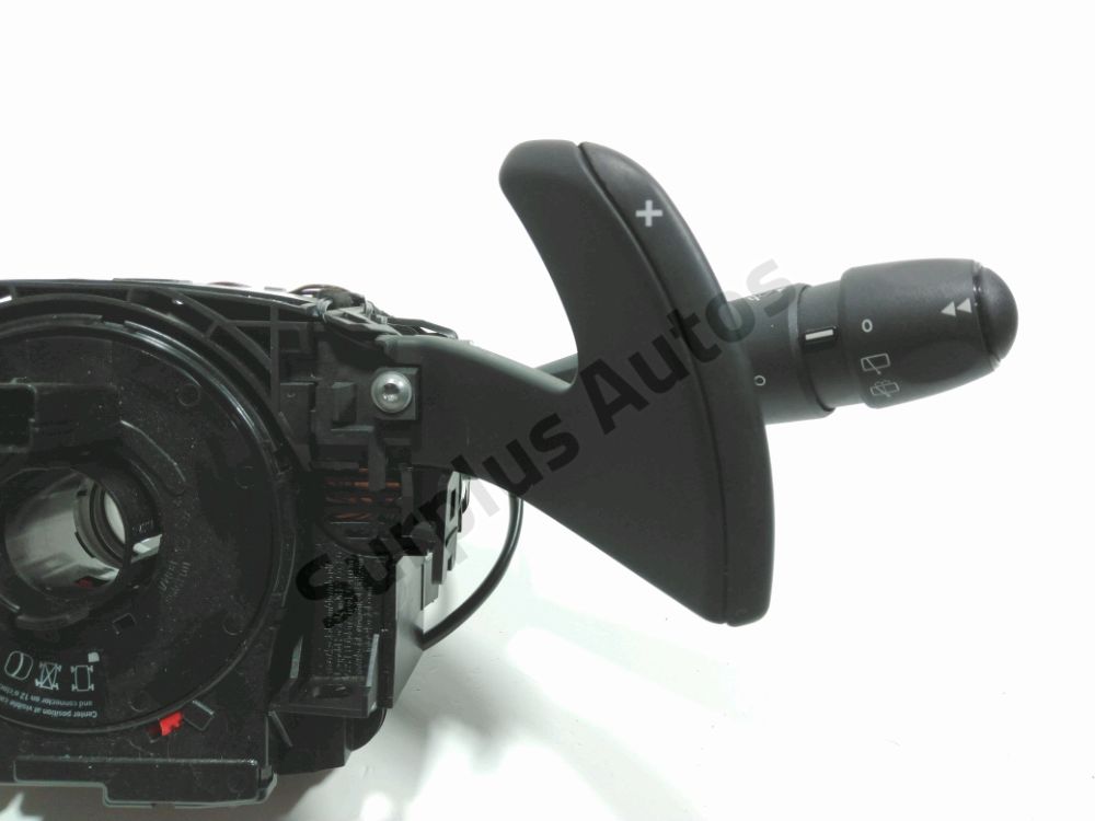 Commande sous-volant