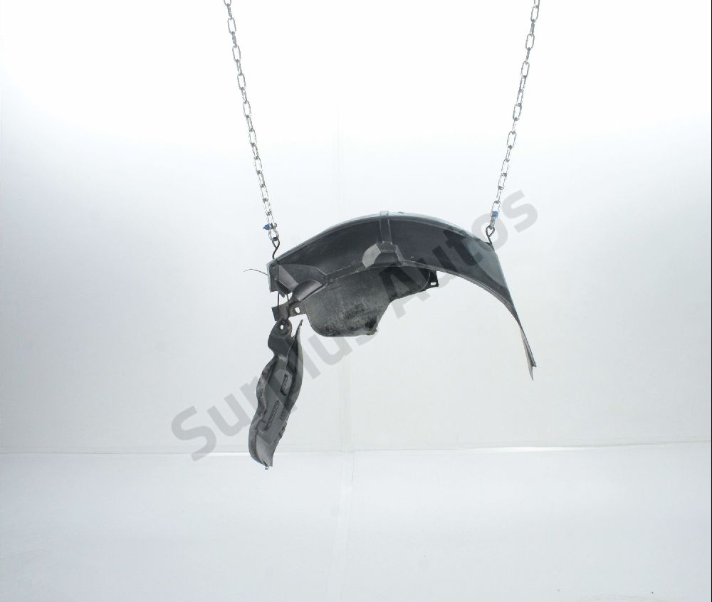 Pare-boue arrière droit