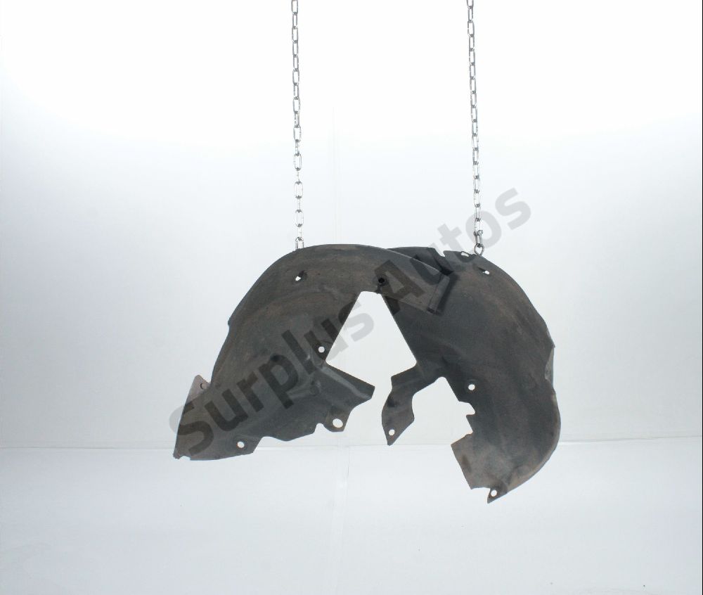 Pare-boue avant droit