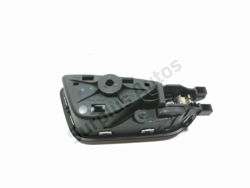 Poignée intérieure porte avant gauche