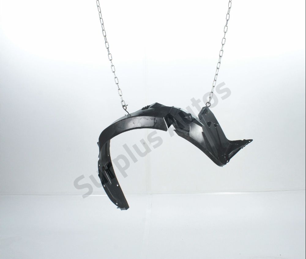 Pare-boue avant droit