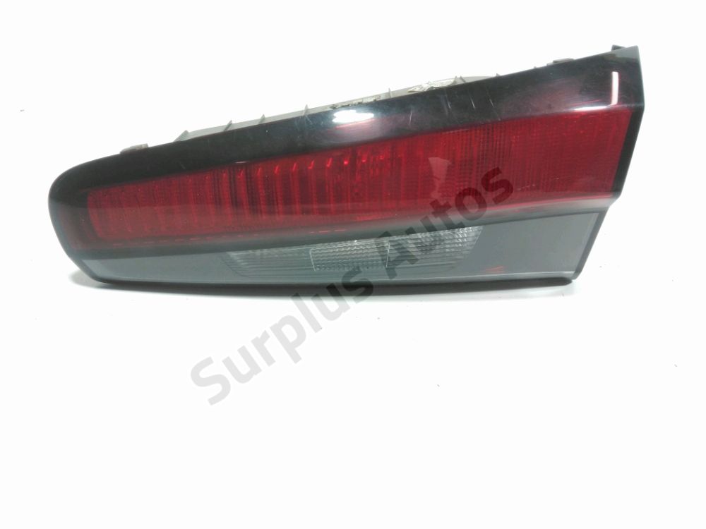 Feu arrière intérieur droit