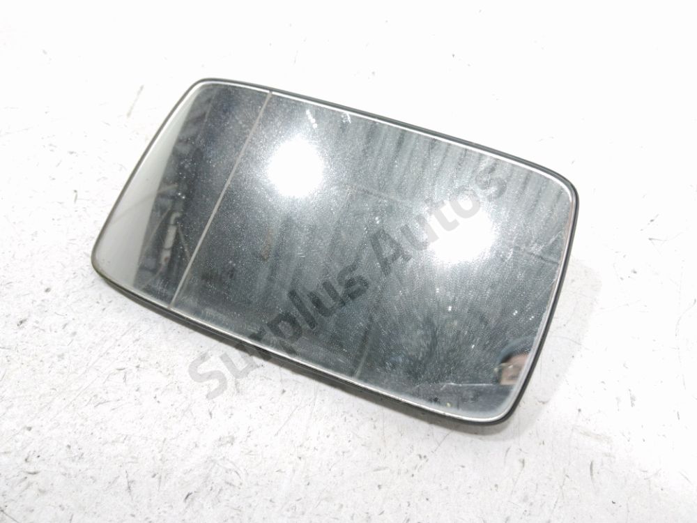 Glace de rétroviseur gauche