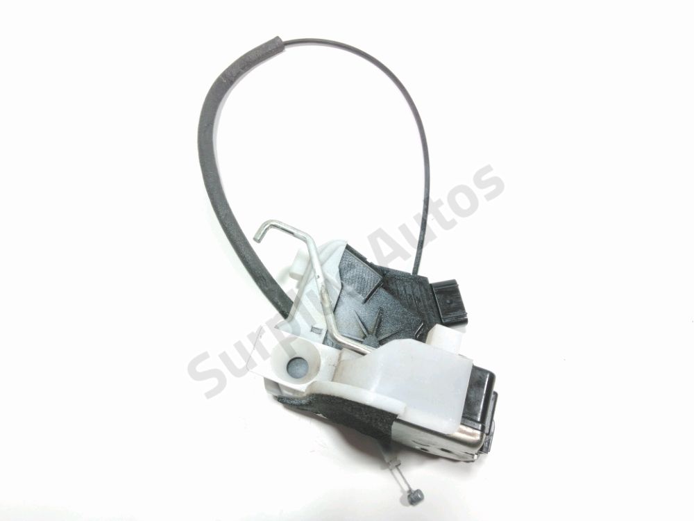 Serrure de porte avant droite