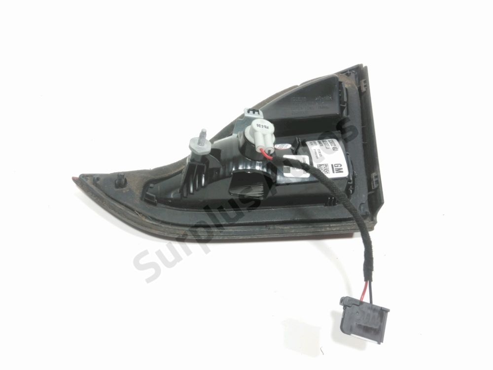 Feu arrière intérieur gauche