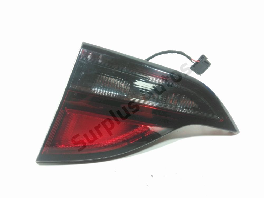 Feu arrière intérieur droit