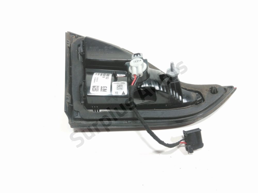 Feu arrière intérieur droit