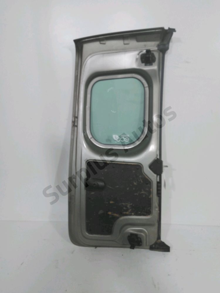 Porte battante arrière droite