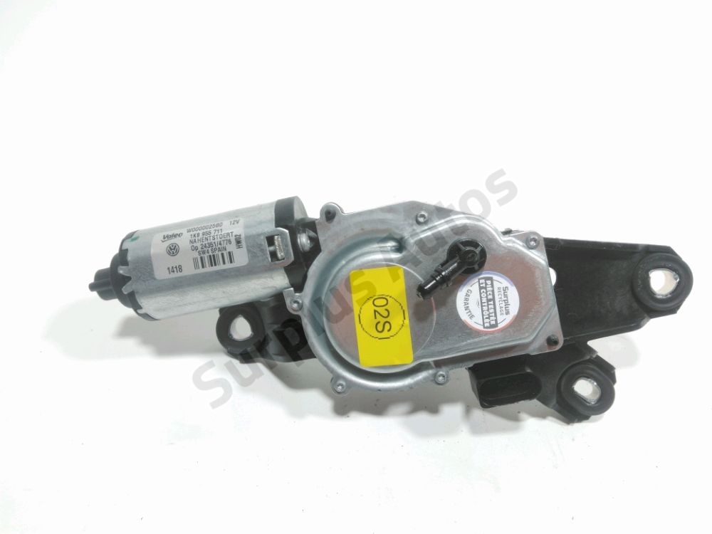Moteur d'essuie glace arrière