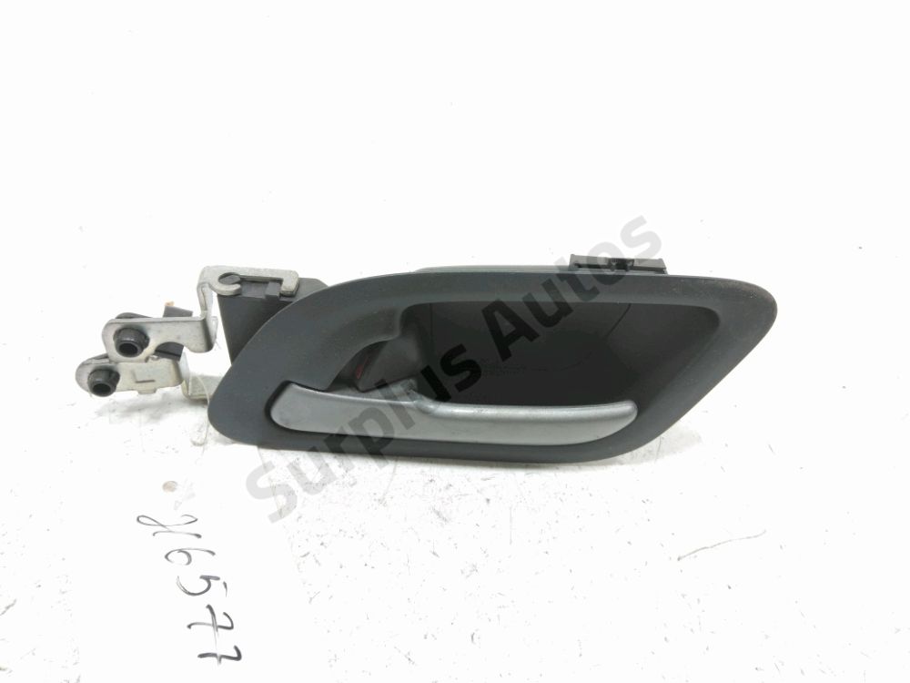 Poignée intérieure porte avant gauche