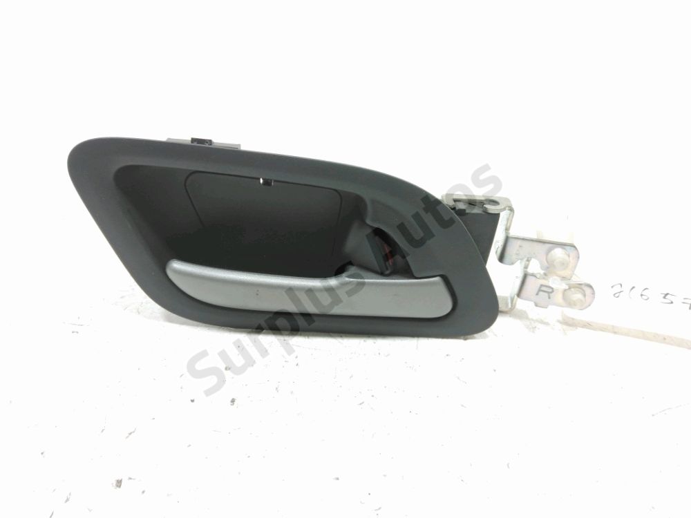 Poignée intérieure porte avant droite