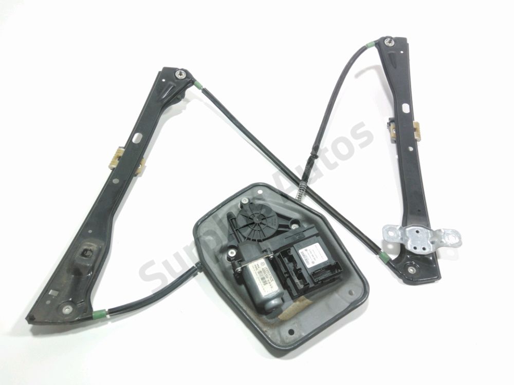 Lève-vitre électrique avant droit