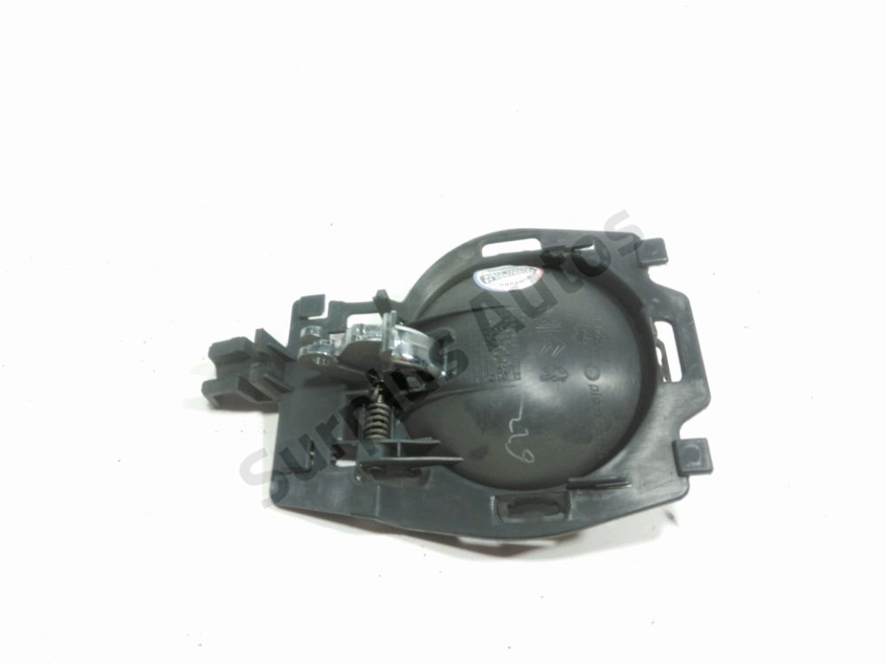 Poignée intérieure porte avant gauche