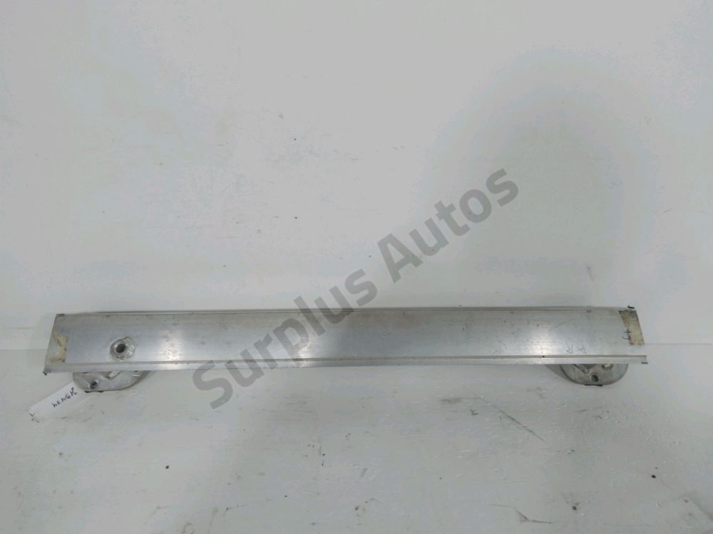 Renfort pare-choc arrière