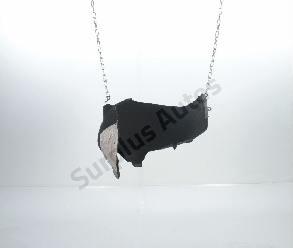 Pare-boue arrière droit