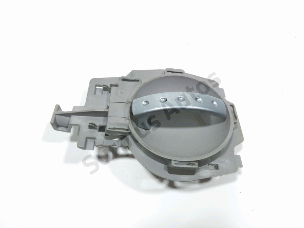 Poignée intérieure porte avant gauche